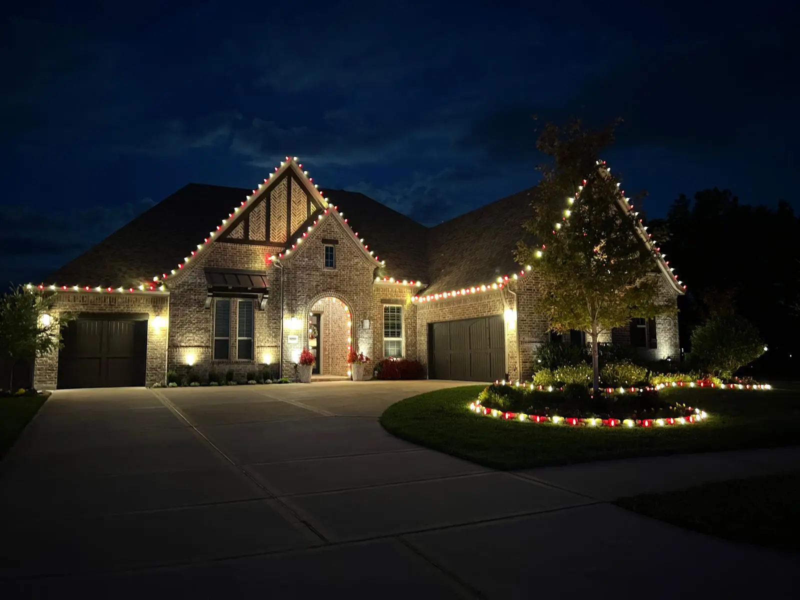 Christmas Lighting installation in Houston, Texas
